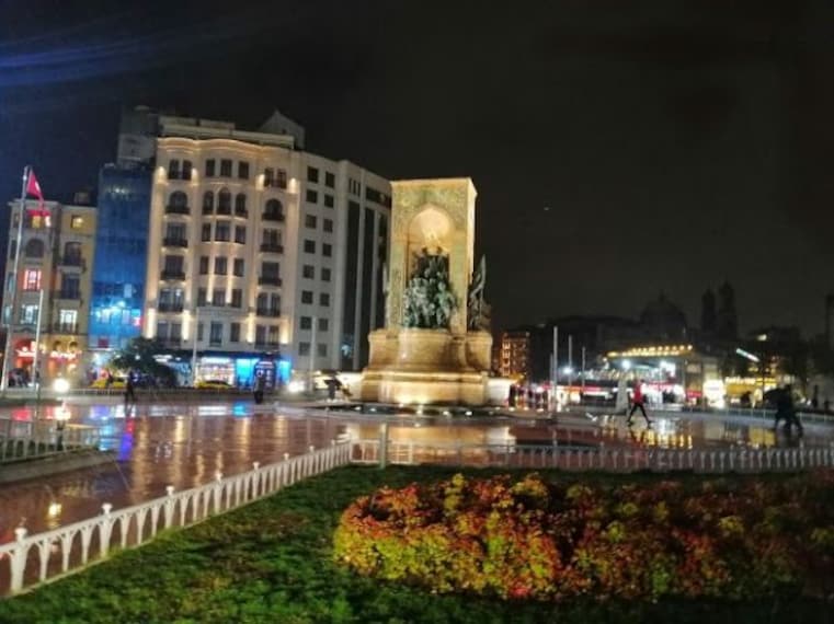 Taksim Square-2